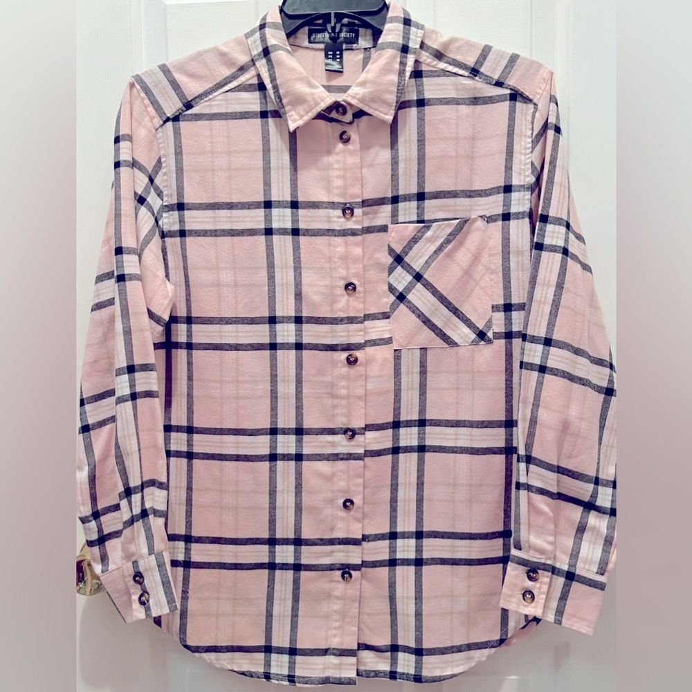 Streetwear Society Top Womens Medium Button Up Long Sleeve Plaid Shirt